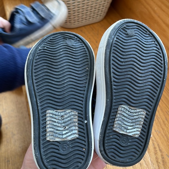 Skechers kids shoes - Picture 2 of 4